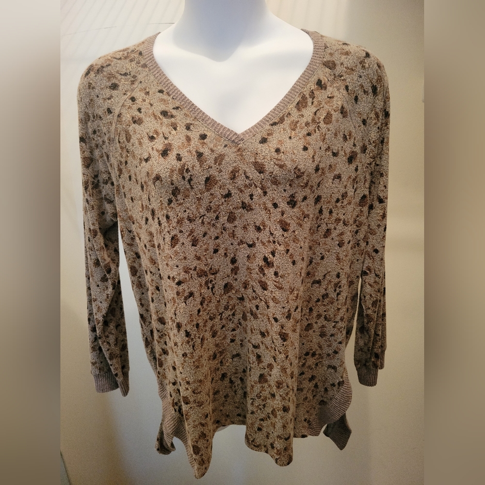 XL V neck sweater